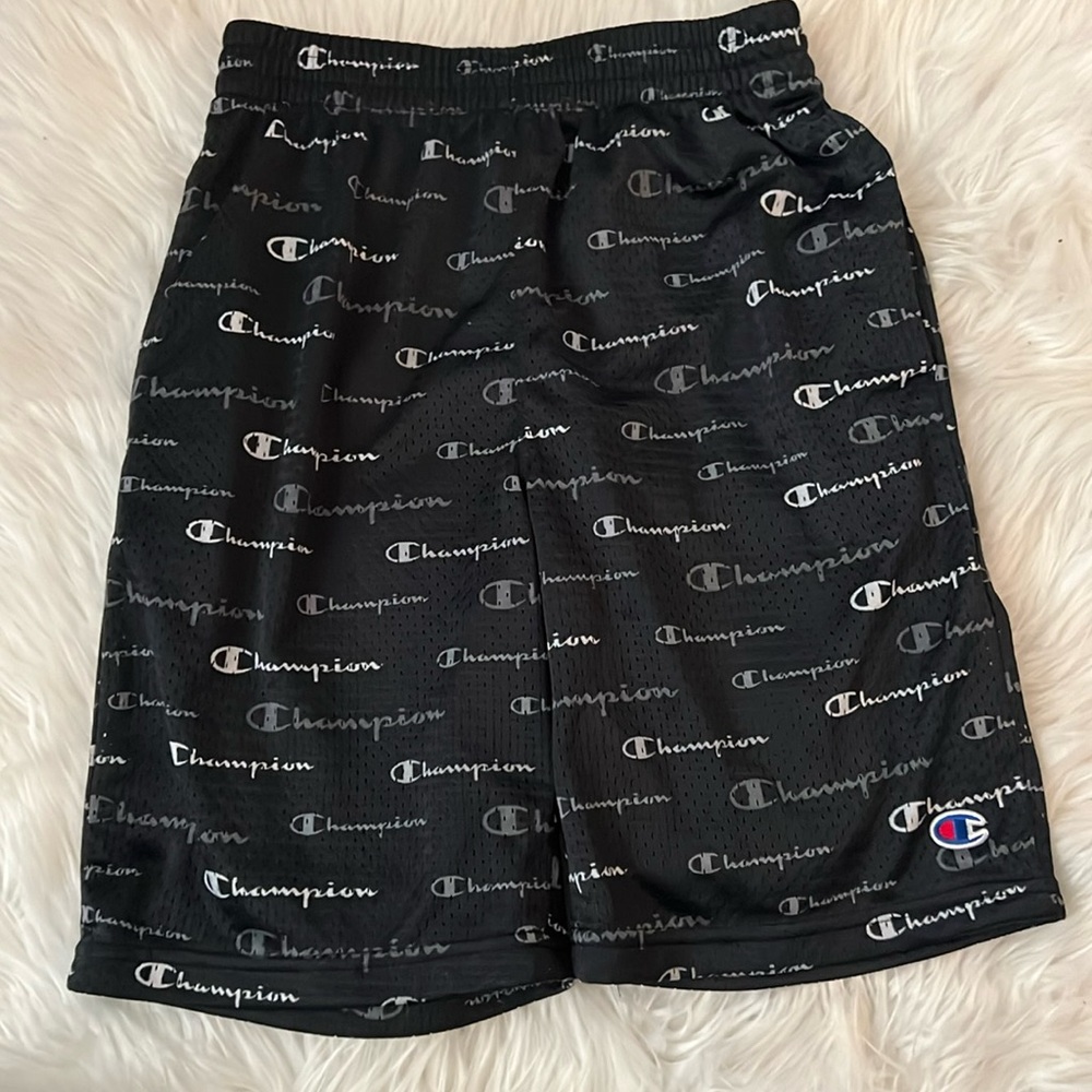 Champions Black Logo Basketball Shorts Size Large